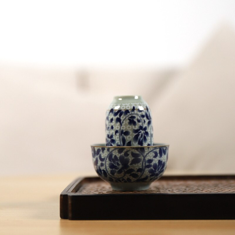 Retro kék-fehér porcelán teáscsésze Kreatív kerámia kis boros csésze készlet Kínai Kung Fu vizes csésze Irodai teáskészlet Italkészlet