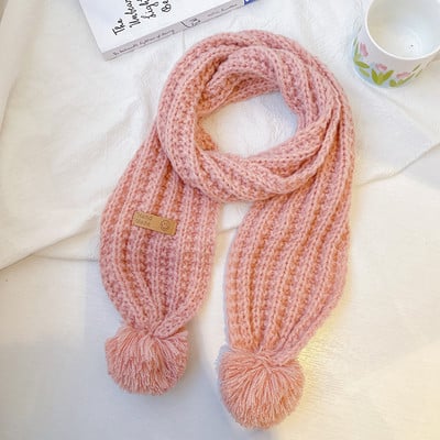 Téli sál fiúknak és lányoknak logóval