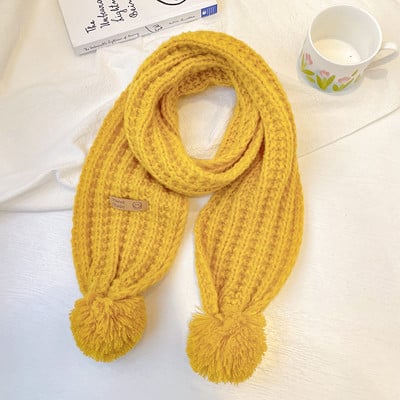 Téli sál fiúknak és lányoknak logóval