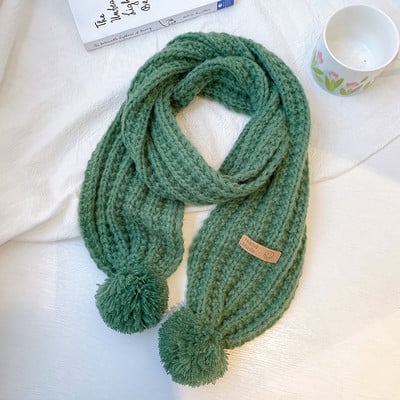 Téli sál fiúknak és lányoknak logóval