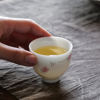 Порцеланова майсторска чаша с черупки от яйце Чаша за чай Чаша за чай Малка купа за чай Kung Fu Сервиз за чай Керамична единична чаша Домакински чай Купа за приготвяне на чай
