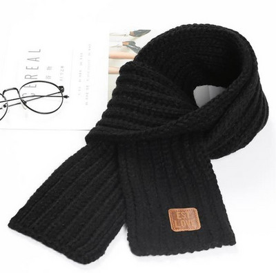 Παιδικό πλεκτό κασκόλ για κορίτσια