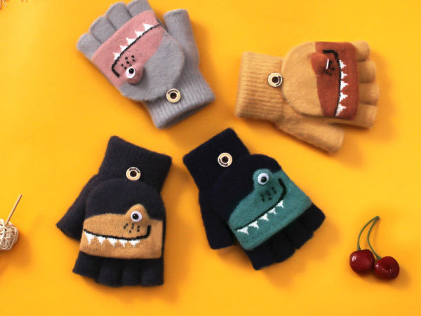 Megztos aplikacinės rankovės berniukams ir mergaitėms