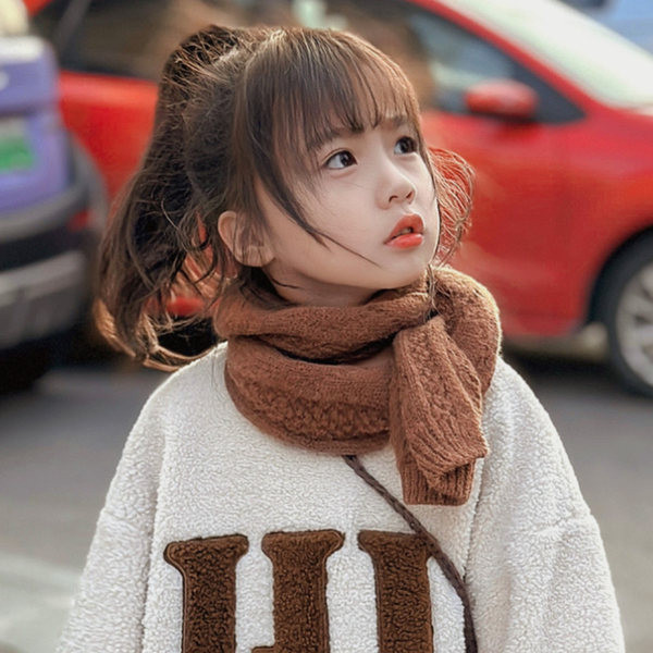 Esarfa tricotata potrivita pentru fete sau baieti