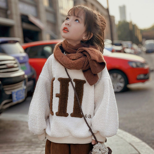 Esarfa tricotata potrivita pentru fete sau baieti