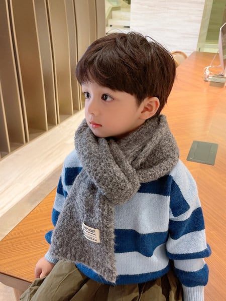 Gyermek sál fiúknak több színben