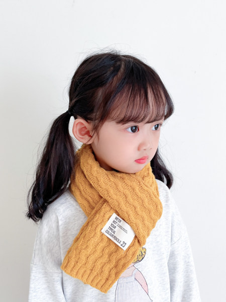 Παιδικό πλεκτό κασκόλ για κορίτσια σε διάφορα χρώματα