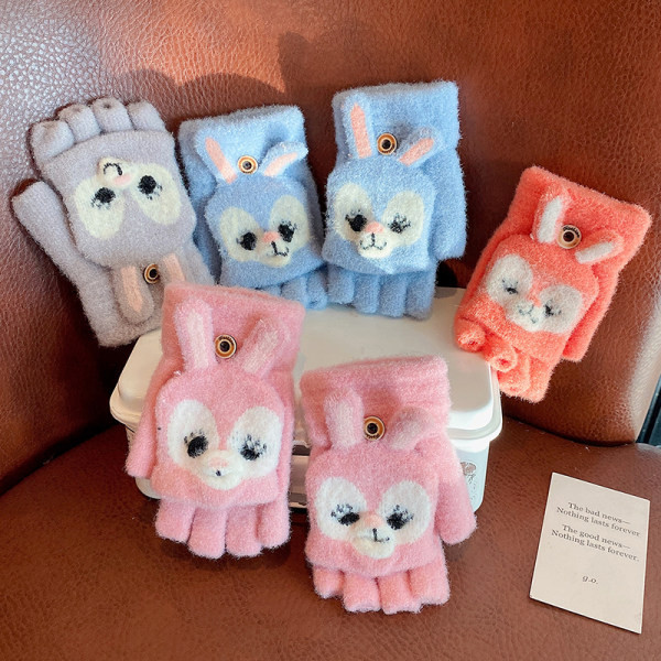 Pūstos vaikiškos pirštinės su 3D elementu