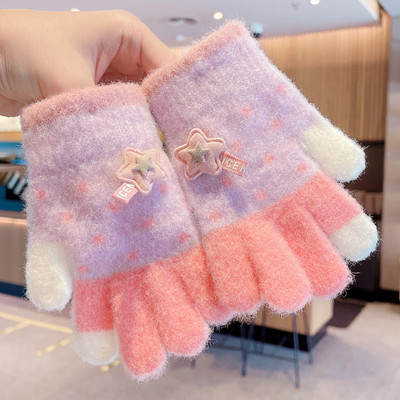 Mâneci pentru copii umflate cu element 3D