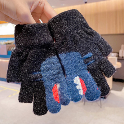 Mâneci pentru copii umflate cu element 3D