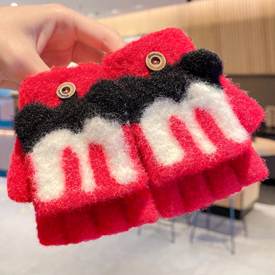 Mănuși de iarnă pentru fete cu aplicație