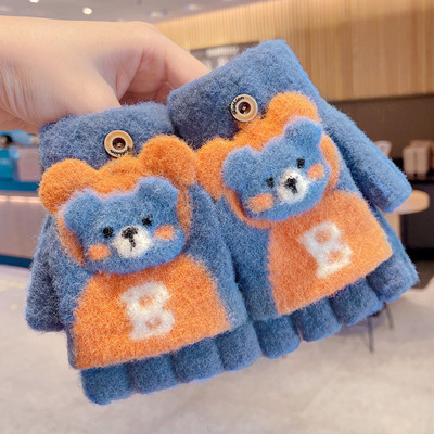 Mănuși de iarnă pentru fete cu aplicație