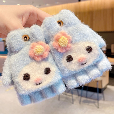 Mănuși de iarnă pentru fete cu aplicație