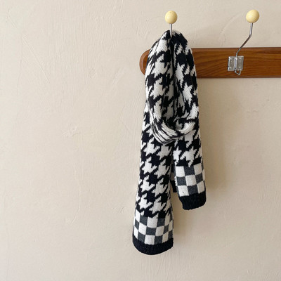 Kötött gyereksál 130 cm hosszúsággal
