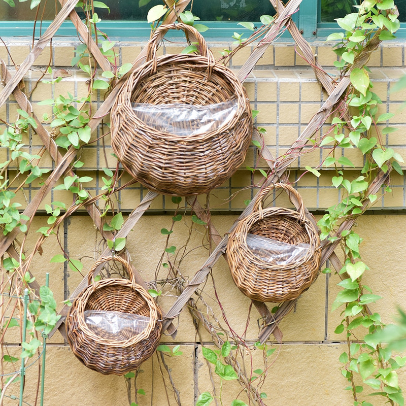 1 vnt. Gėlių sodintuvas prie sienos pakabinamas pinti rattam krepšelio sodinami augalai, skirti lauke