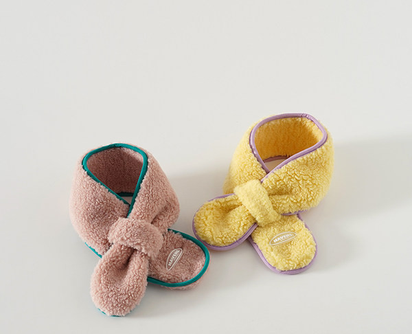 Pliusinis žieminis šalikas berniukui ir mergaitei