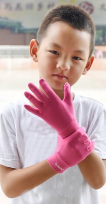 Vaikiškos pirštinės, tinkamos sportuoti