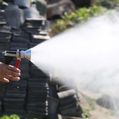 1 DB Gyümölcsfa spray harci drogok, szélálló, állítható porlasztás, nagynyomású pumpa, szórópisztoly, tányér típusú kézi nyomás