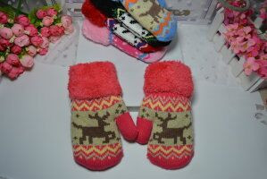 Gyermek téli kesztyű több modell rátéttel és fűzővel