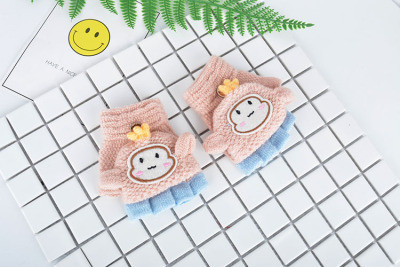 Gyermek téli kesztyű több modell rátéttel és fűzővel