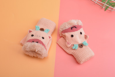 Gyermek téli kesztyű több modell rátéttel és fűzővel