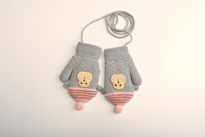 Gyermek téli kesztyű több modell rátéttel és fűzővel