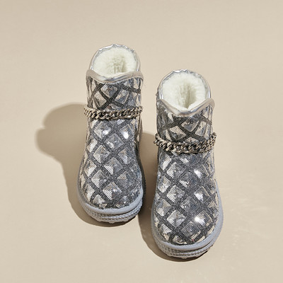 Neperšlampami moteriški batai su pamušalu