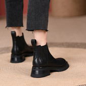 Model curat - cizme dama