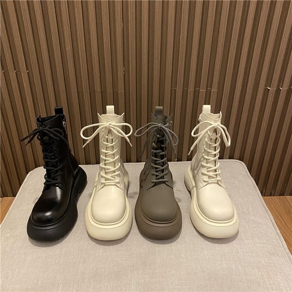 Modern női csizma 5 cm magas talppal, öko bőrből