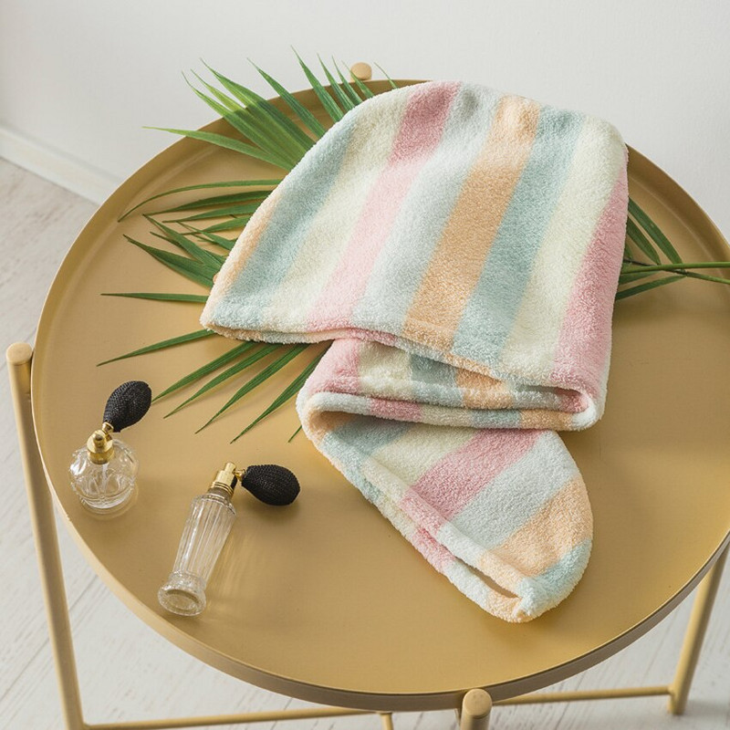 Cartoon Rainbow Stripe Print Sausų plaukų kepuraitė Poliesterio koralų vilna Paprasta, stipriai sugerianti vandenį greitai išdžiūvusi, naudojama vonios kambariui