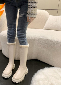 Зимни дамски боти от еко кожа с топла подплата два модела