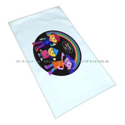 Charlie's Colorforms City: Legjobb barátok, Piros, Charlie és Violet Gyorsszáraz Törölköző Tornaterem Hordozható Sportfürdő