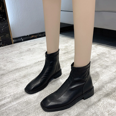 Μποτάκια από οικολογικό δέρμα με φερμουάρ