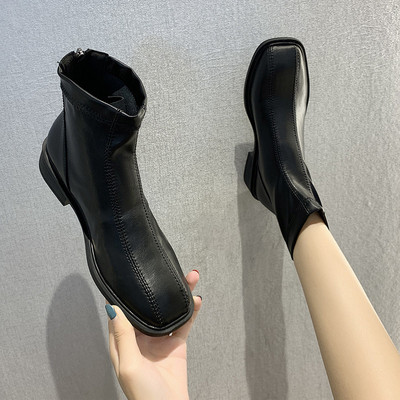 Μποτάκια από οικολογικό δέρμα με φερμουάρ