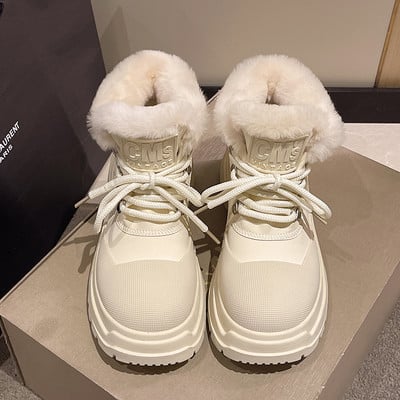 Moteriški laisvalaikio suvarstomi batai