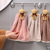 Design Elegáns fürdőlepedő Aranyos rajzfilm nedvszívó kéztörlő nem esik le lógó medve törlőkendő puha gyermek kéztörlő