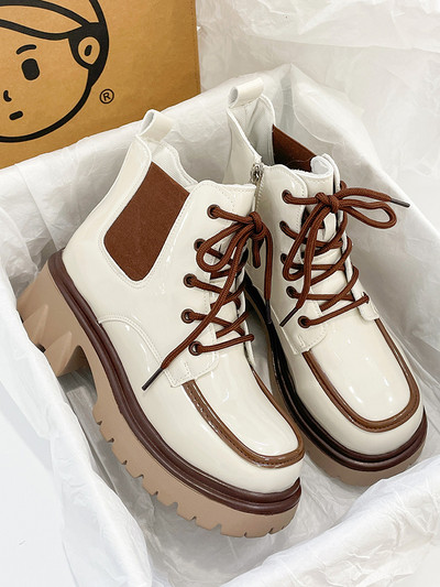 Moteriški batai iš eko odos - su raišteliais