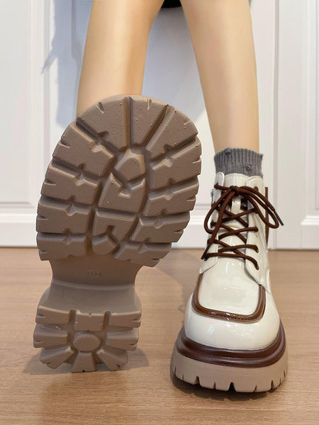 Moteriški batai iš eko odos - su raišteliais