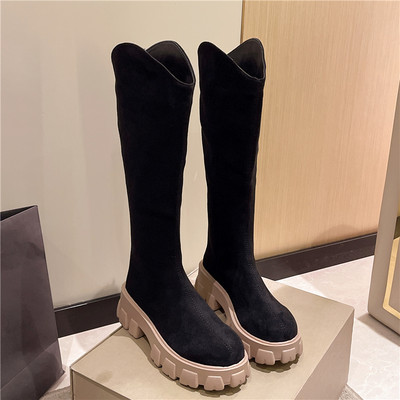 Moteriški ekologiški zomšiniai batai