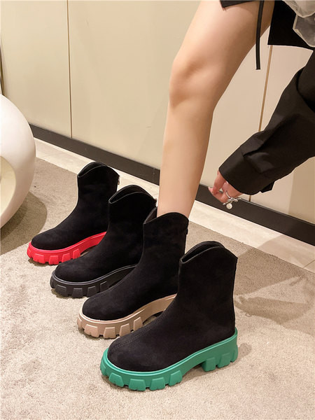 Moteriški batai su spalvinga platforma ir užtrauktuku