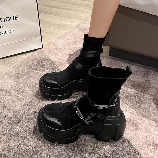 Női alkalmi magassarkú Eco Suede csizma