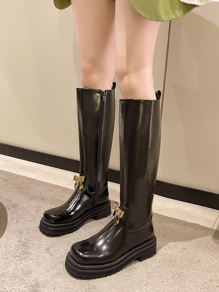 Női alkalmi csizma cipzárral és szalaggal