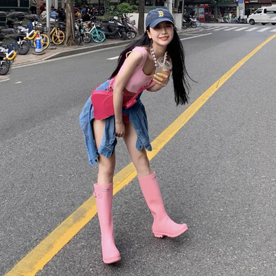 Női gumicsizma új modellje három színben