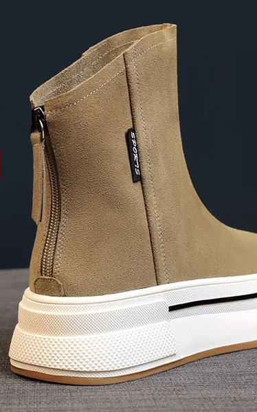 Női csizma öko velúrból, 4 cm magas talppal