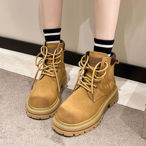 Ženske ležerne čizme na vezanje