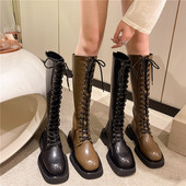 Női öko-bőr csizma fűzős lekerekített modellel