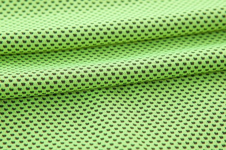 Gyorsszárítás Cool Úszás Sport Jóga Törölközők Mikroszálas Kültéri Úszó Kemping Kerékpározás Fürdő Hordozható Utazó Törölköző 30*100cm