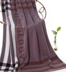 Novi muški ručnik za kupanje za odrasle Mekani hotelski pamučni ručnici Kupaonski ogrtač Ručnik za kupanje Visoko upijajući ručnik za plažu 70*140 cm