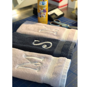 Нова кърпа за ръце с монограм Персонализирани хотелски кърпи за баня Бродирани инициали Аксесоари за баня Персонализирани сватбени подаръци