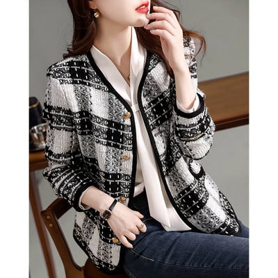 Geaca dama in carouri - cu nasturi